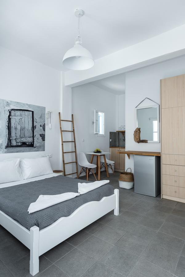 Апартаменты White And Grey Chora Mykonos Town Экстерьер фото